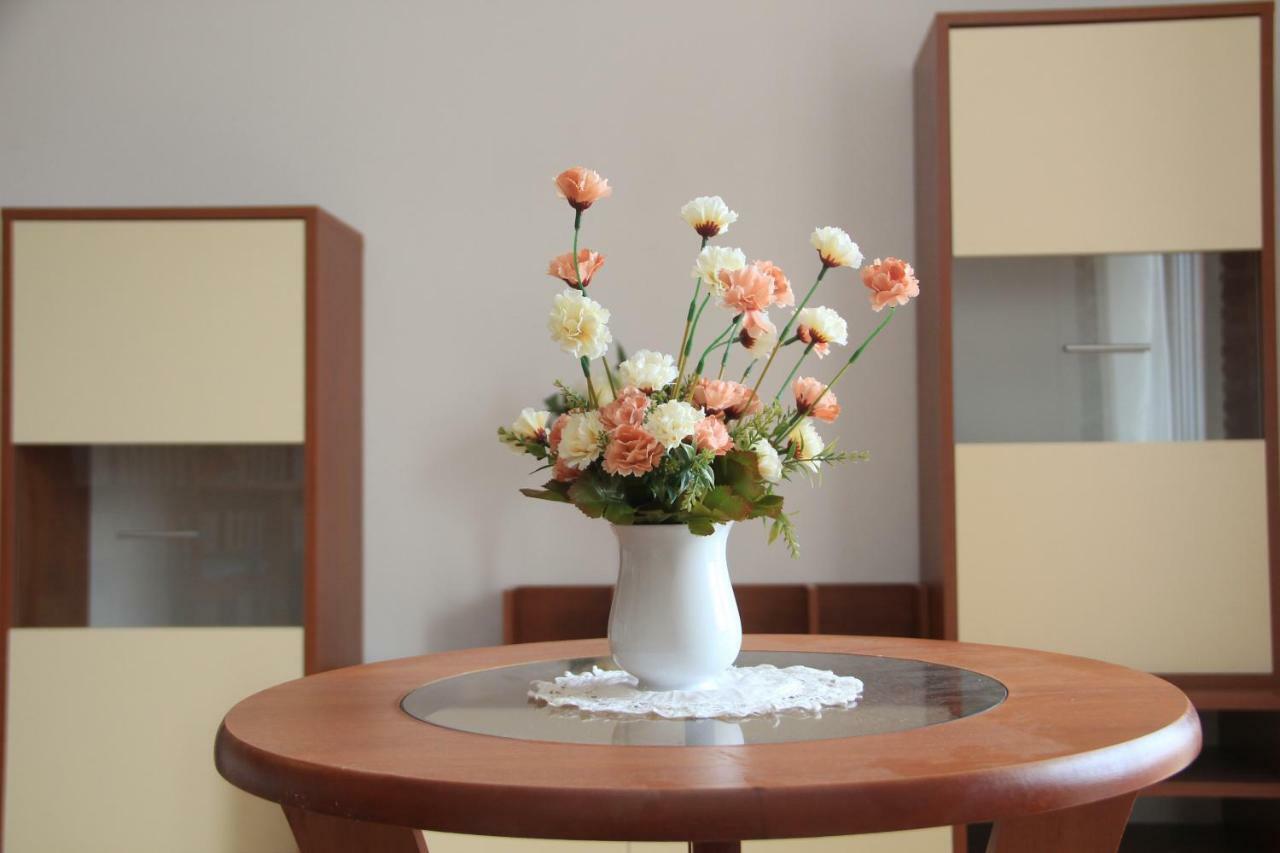 Comfort Sea View Apartment With Parking And Two Bedrooms Baška Voda エクステリア 写真